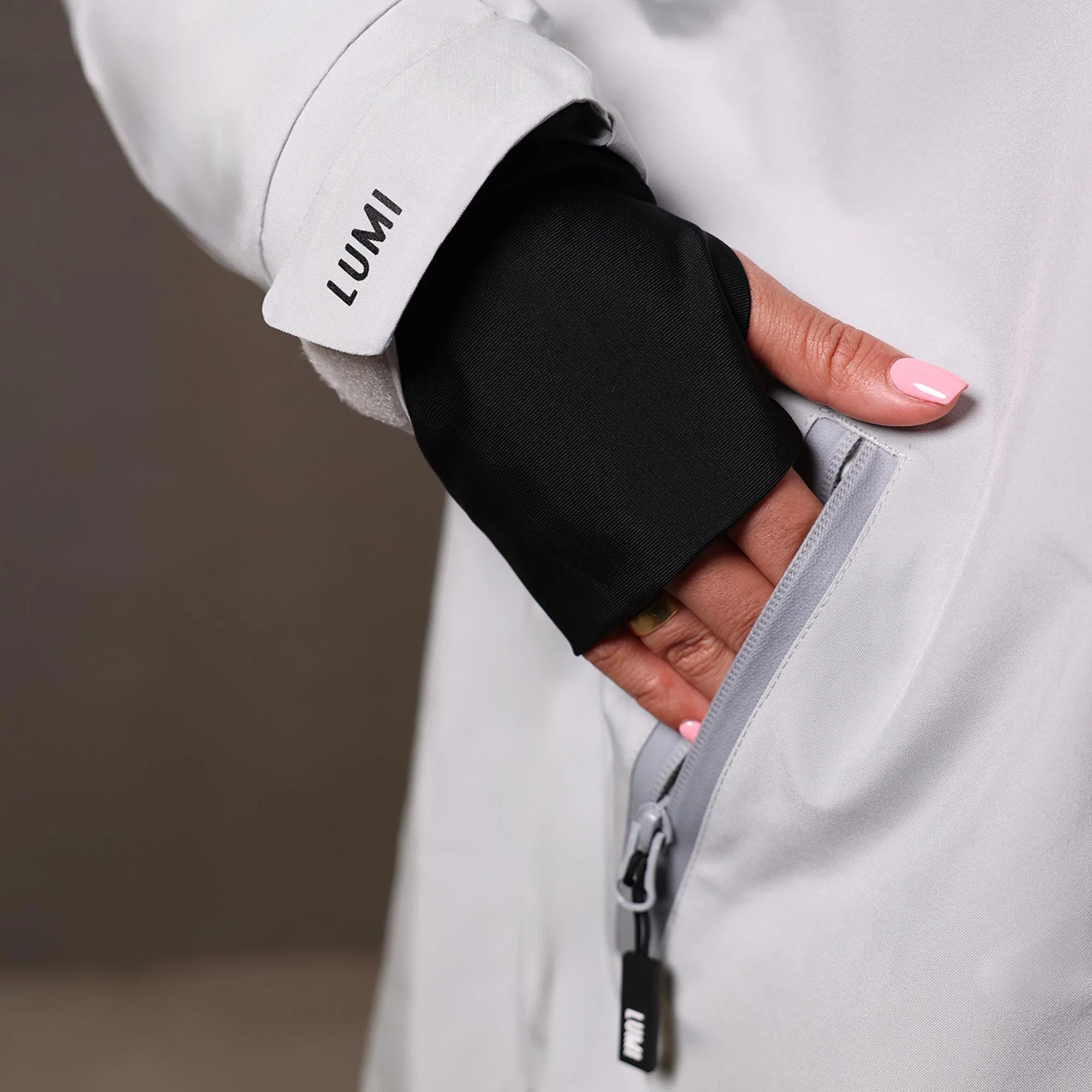 RobePRO DUO Changing Robe - Grey - Image 7